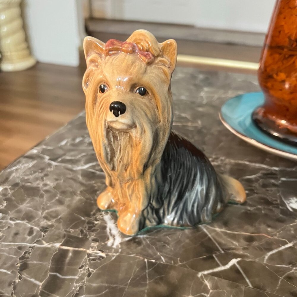Vintage & Collectible Dog Figurine Set – 6 Pieces